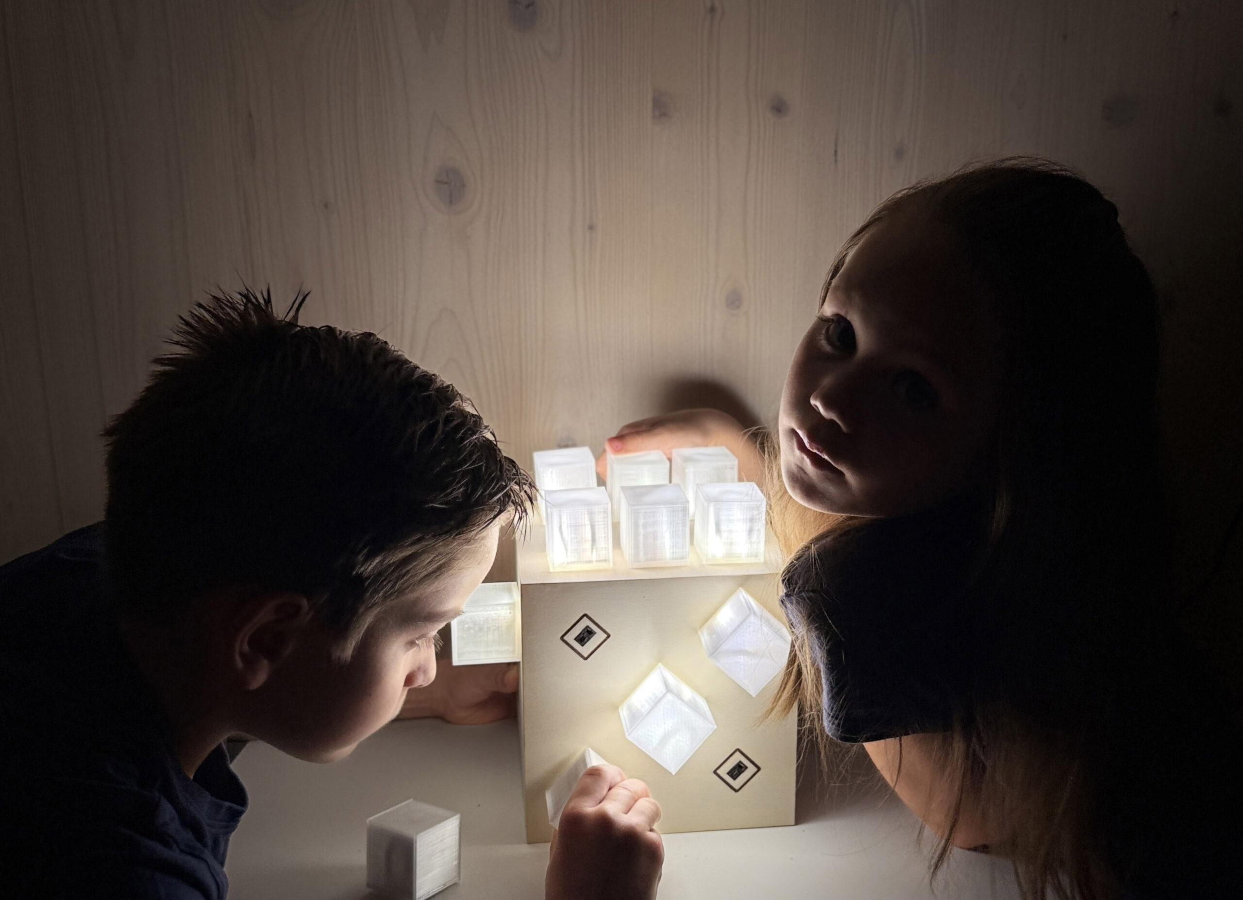 Právě si prohlížíte Produktový design – LightCube